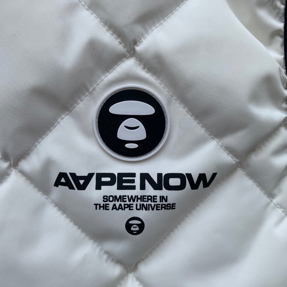 Aape Vest - Picture 4 of 16